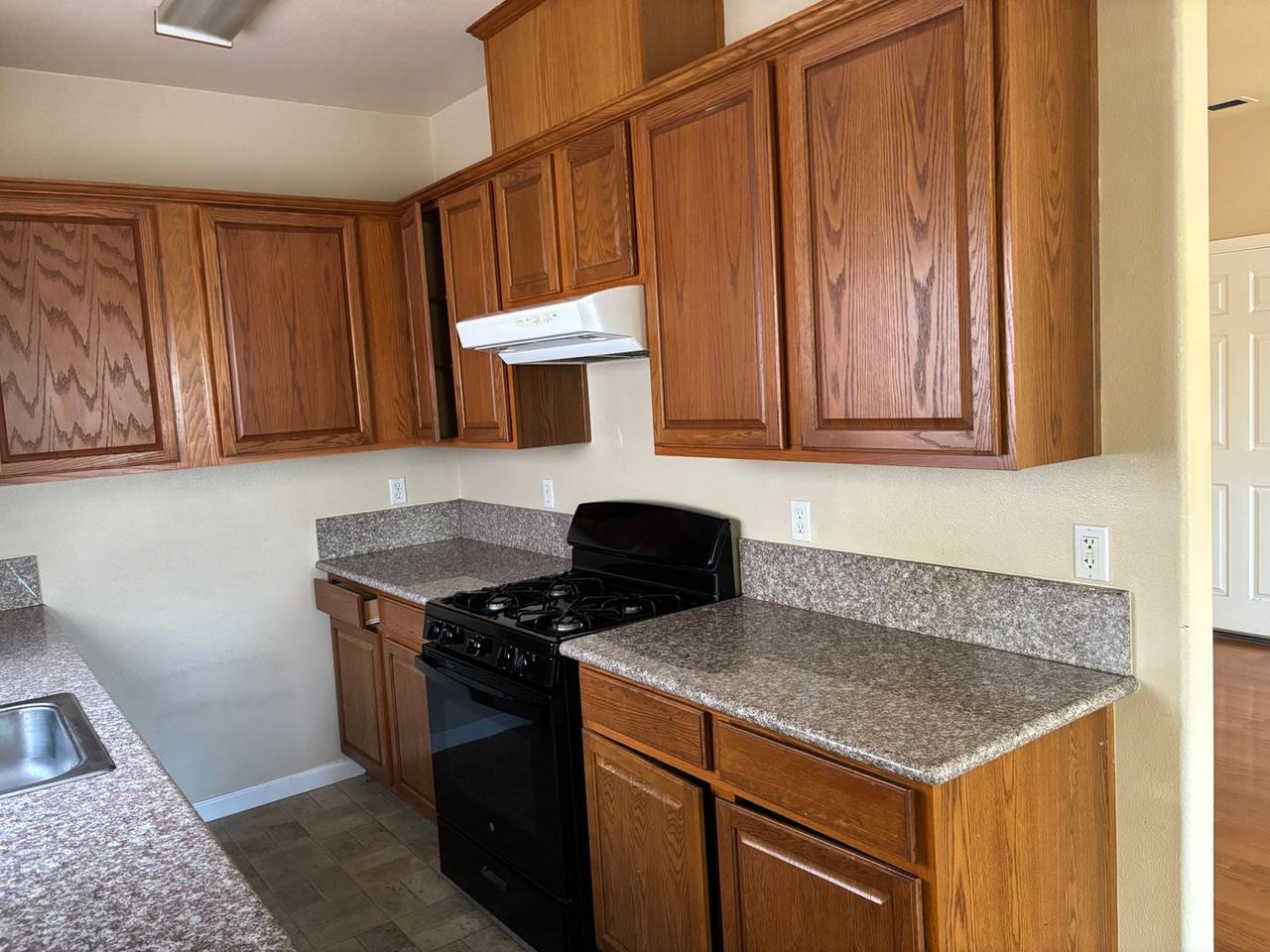 6855 Carnation Ave - Photo 6 of 16