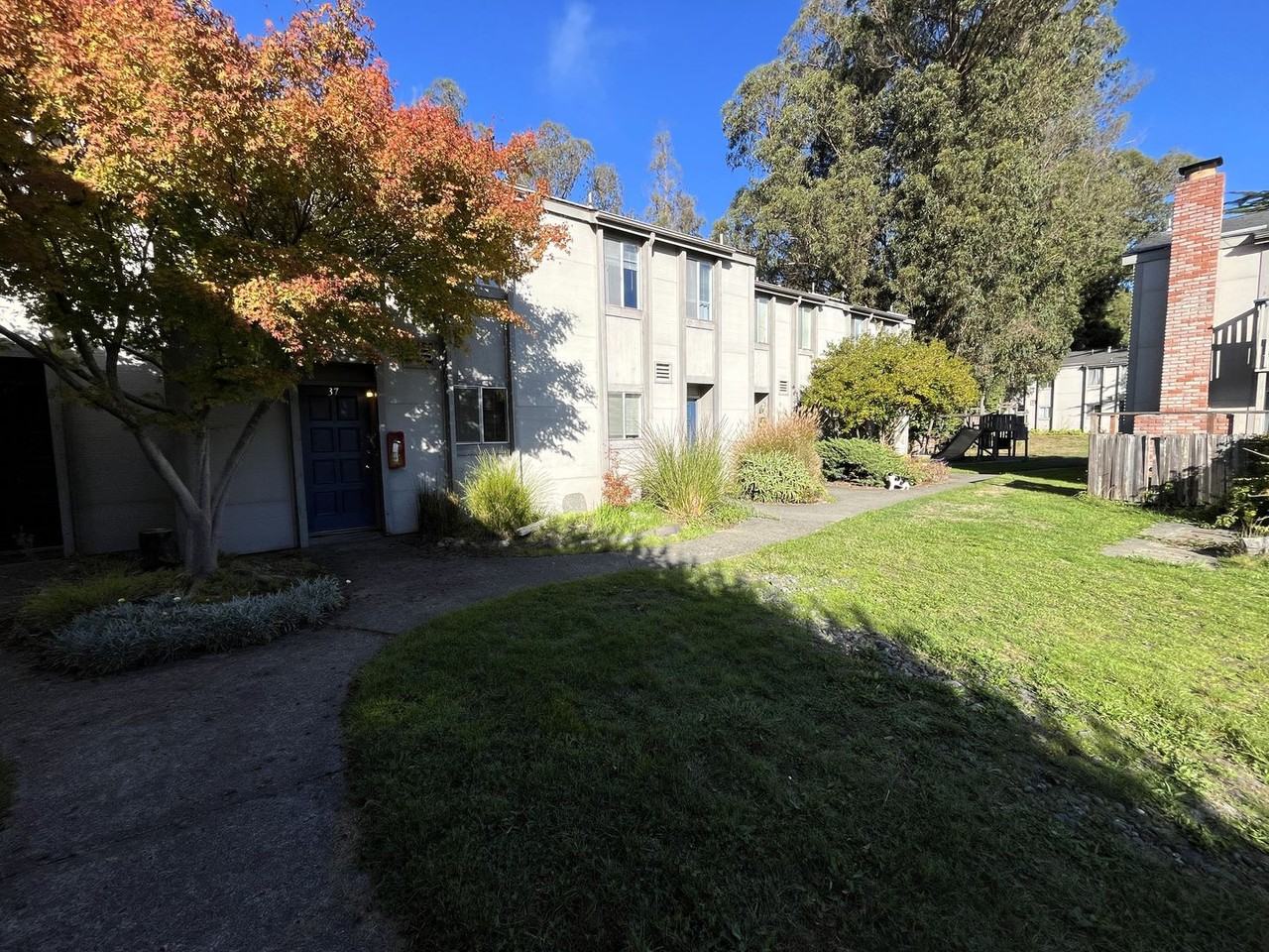 841 Bayside Rd - Photo 2 of 19