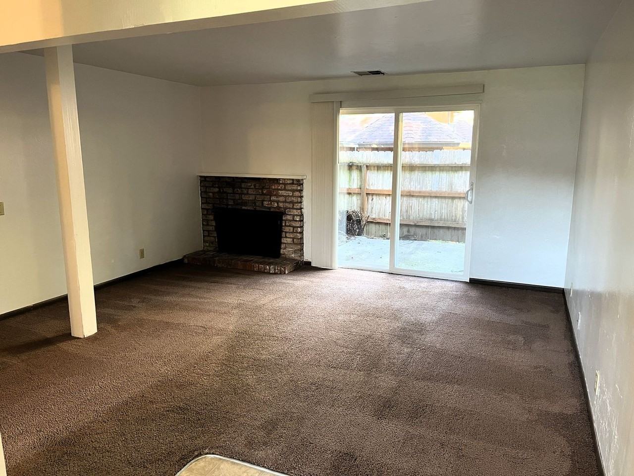 841 Bayside Rd - Photo 7 of 19