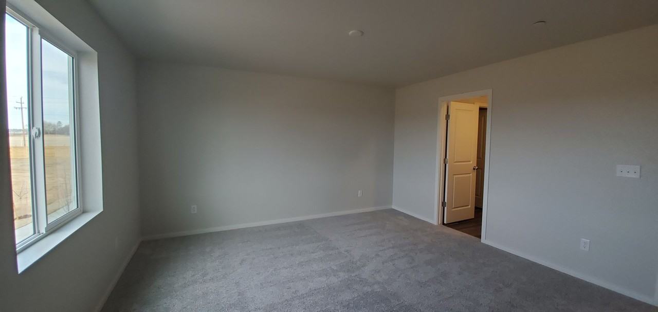 2720 Barnstormer Street - Photo 2 of 14