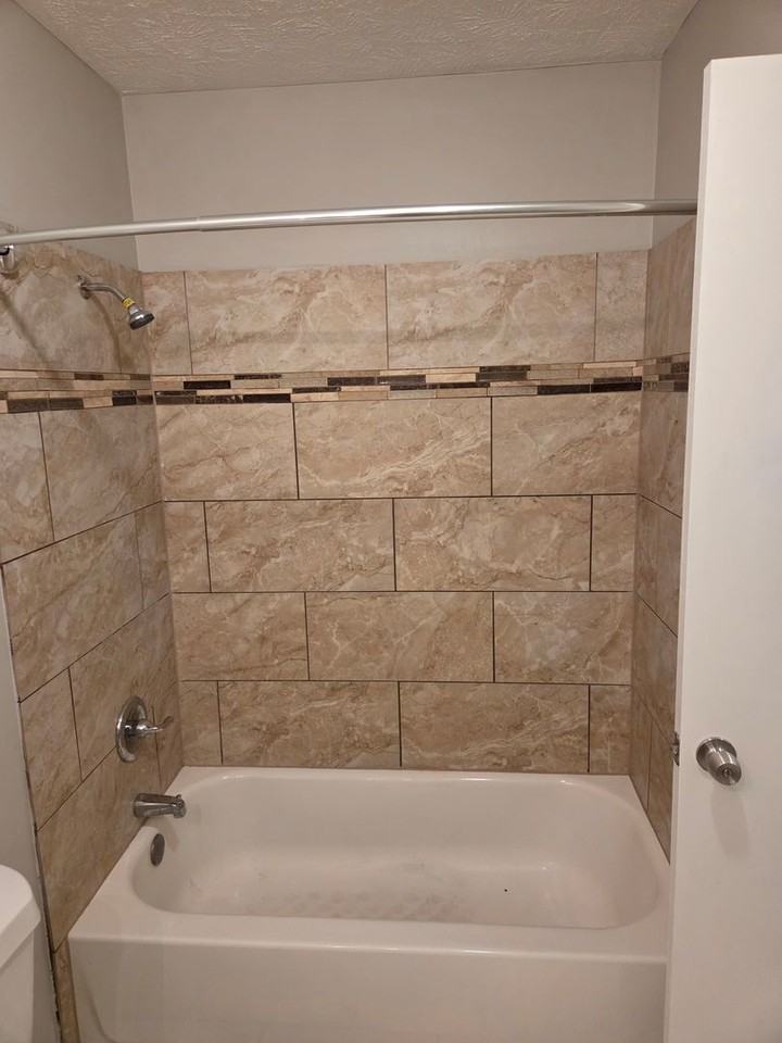 6811 S 140th Ave - Photo 7 of 15