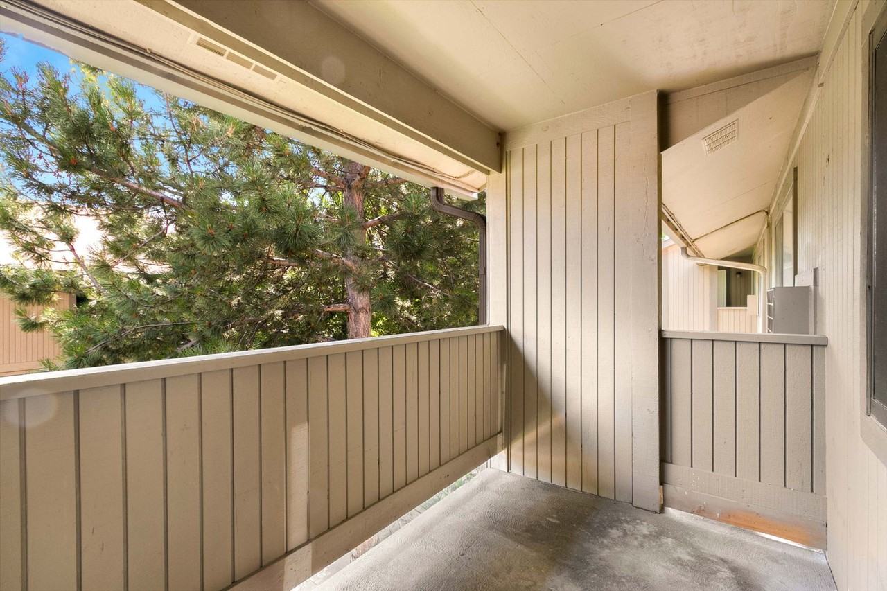 710 City Park Ave #D431 - Photo 3 of 13