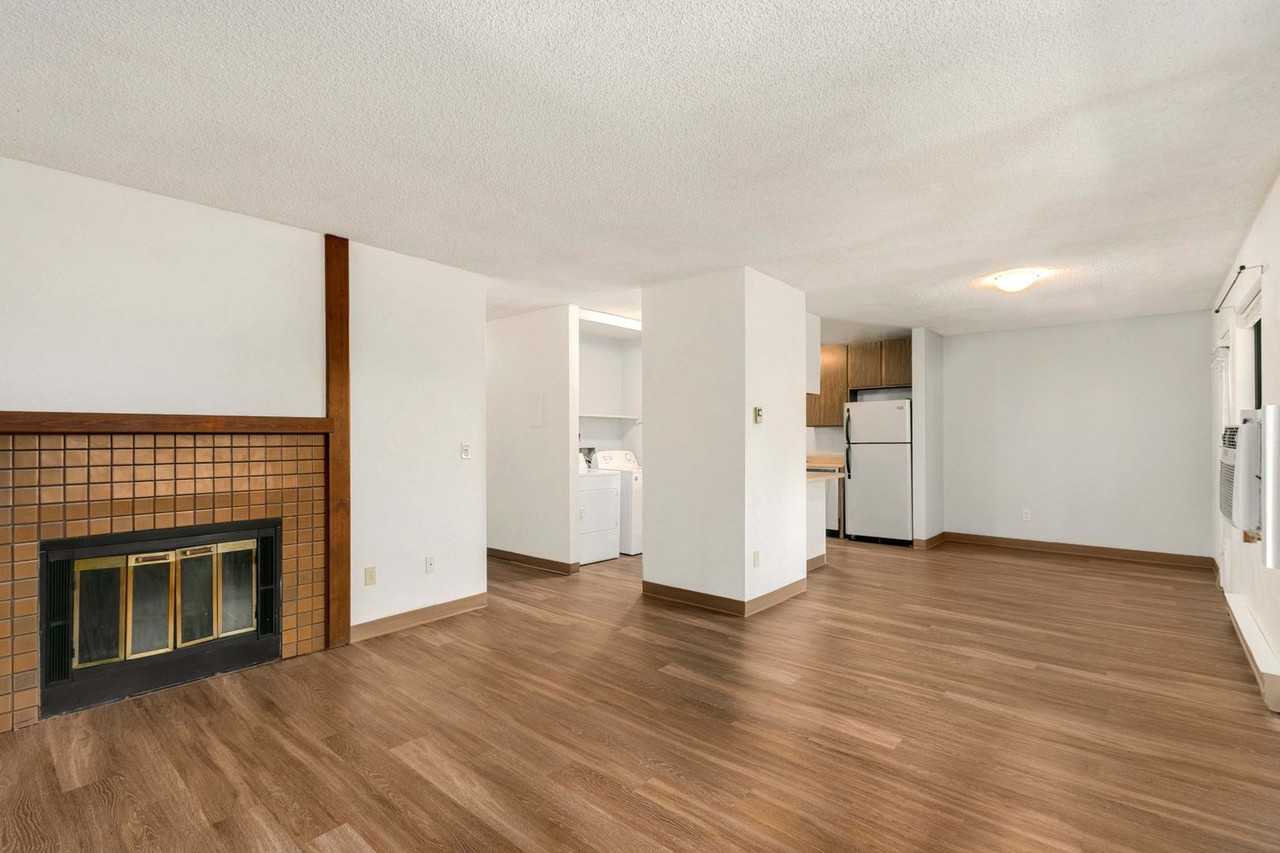 710 City Park Ave #D431 - Photo 5 of 13