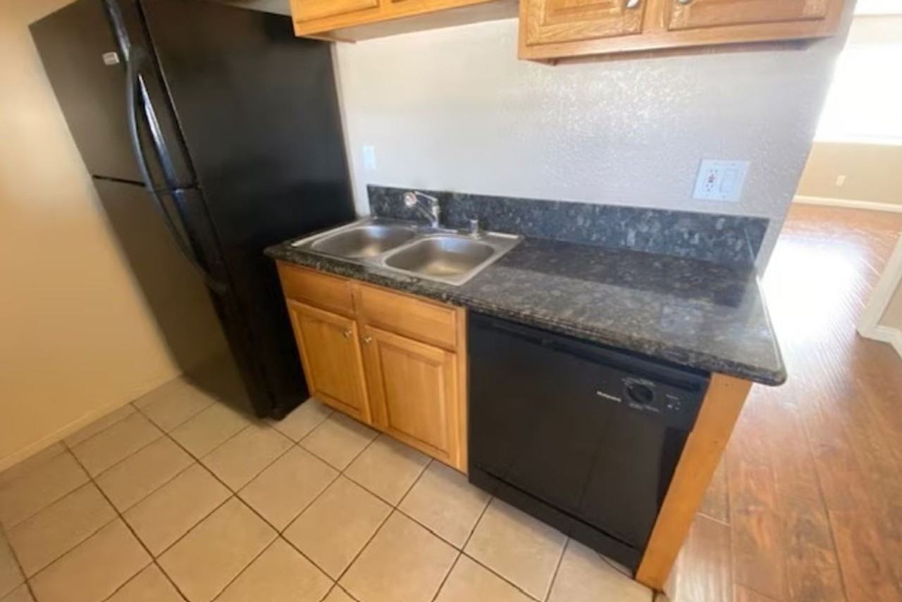 1223 Umatilla Ave - Photo 7 of 11