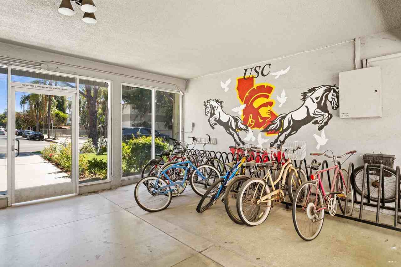 2801 Orchard Ave - Photo 4 of 17