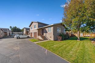 929 35th Ave #A - Photo 1 of 1