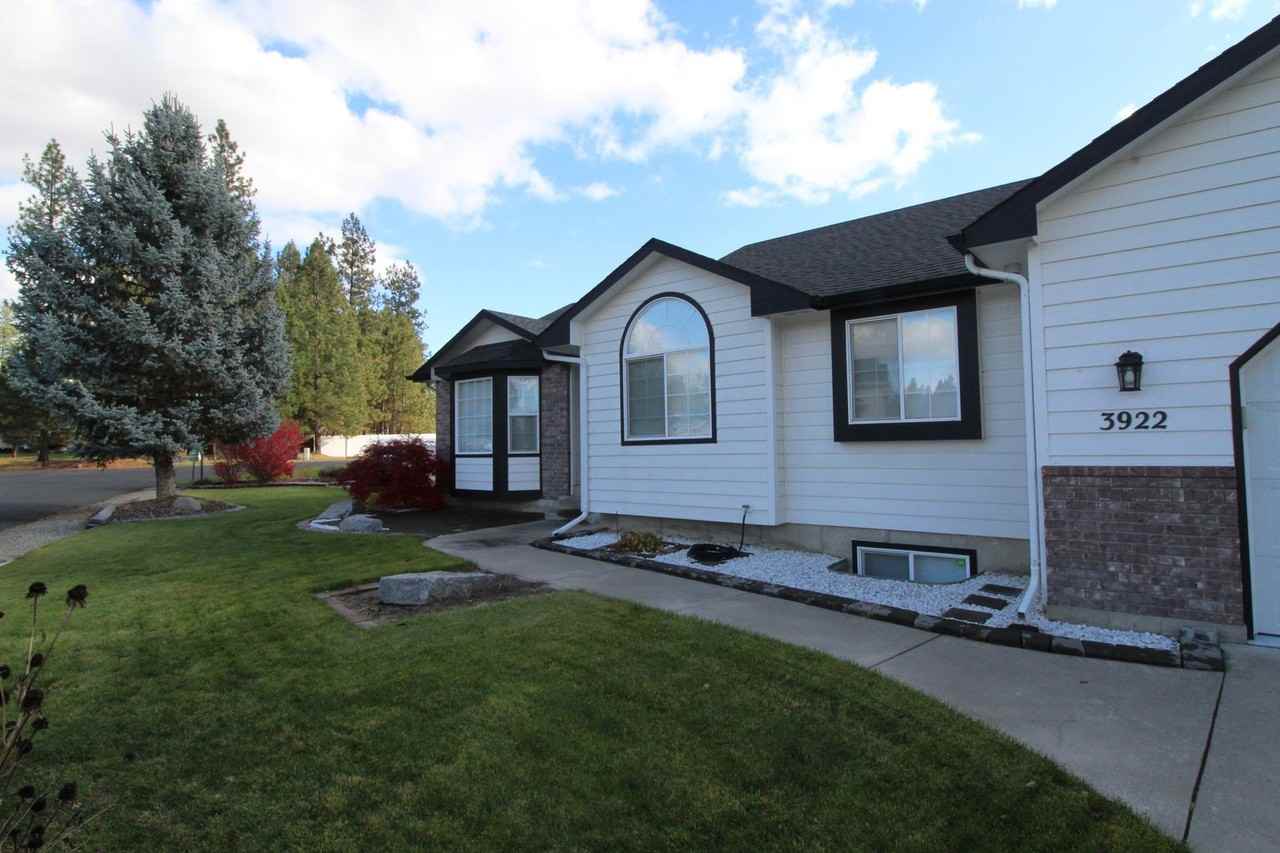 3922 E Siskin Ln - Photo 2 of 36
