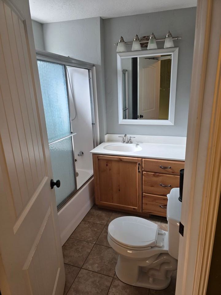 3874 Orchard Ave - Photo 4 of 6