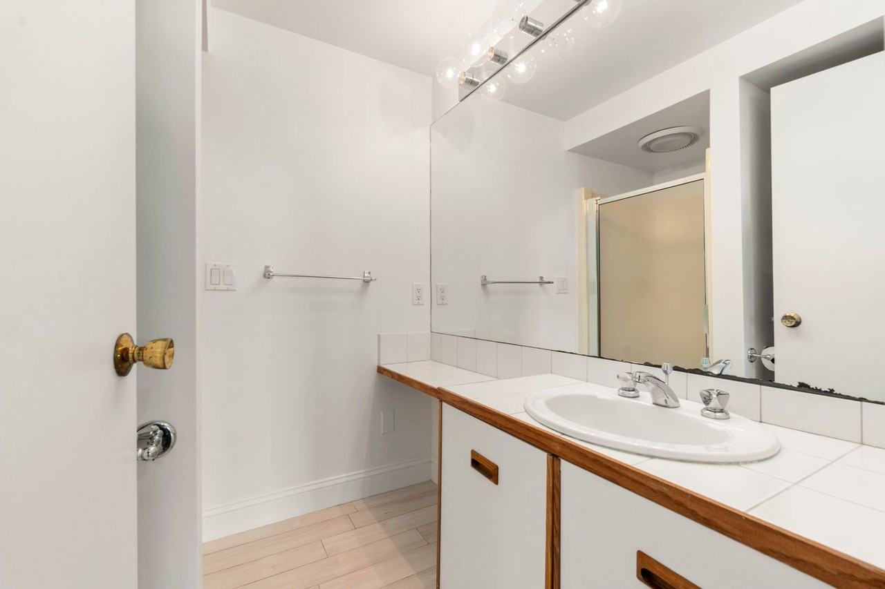 23 Ocean Street - Photo 7 of 39