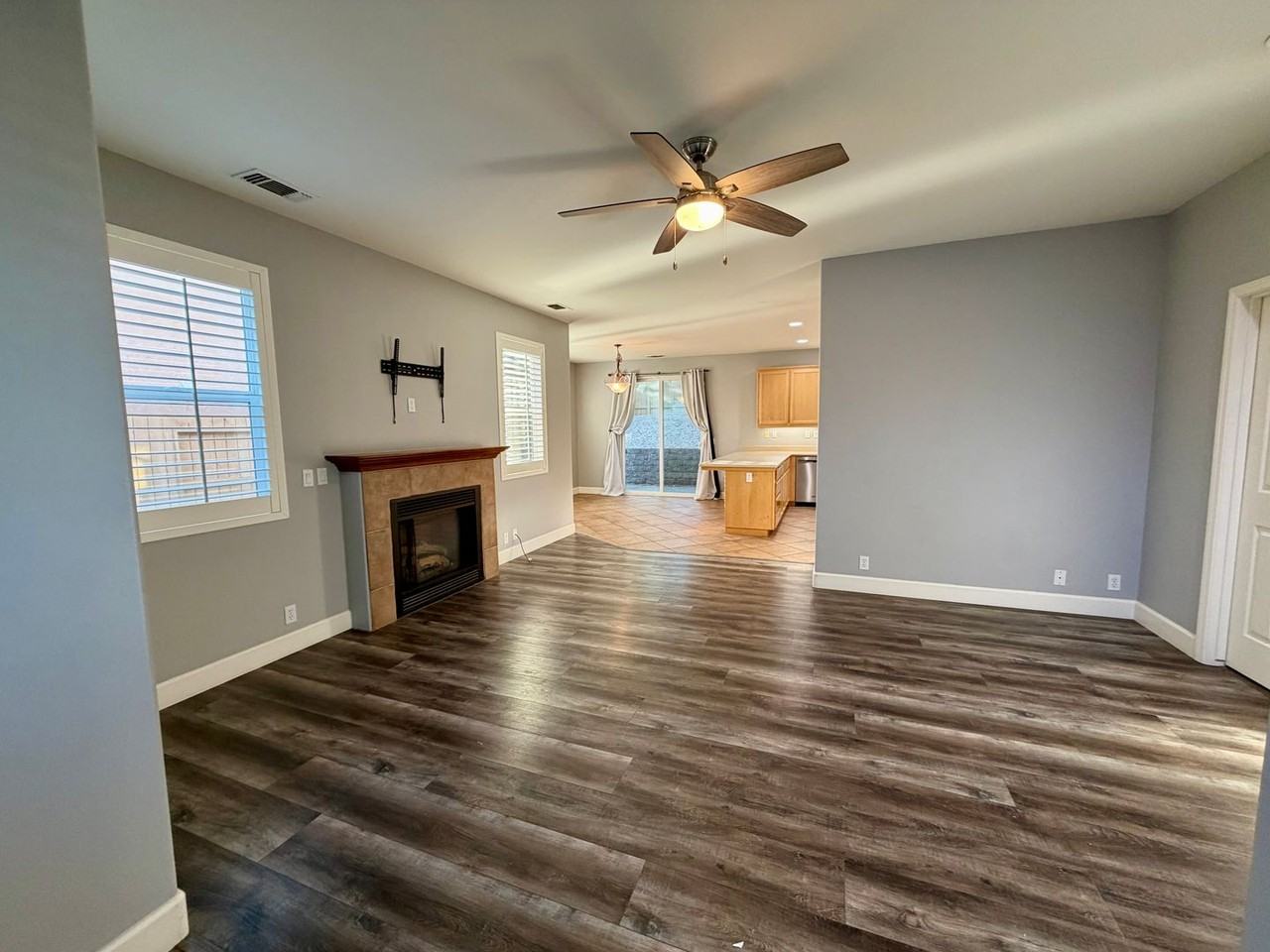 904 Larable Ct - Photo 4 of 36