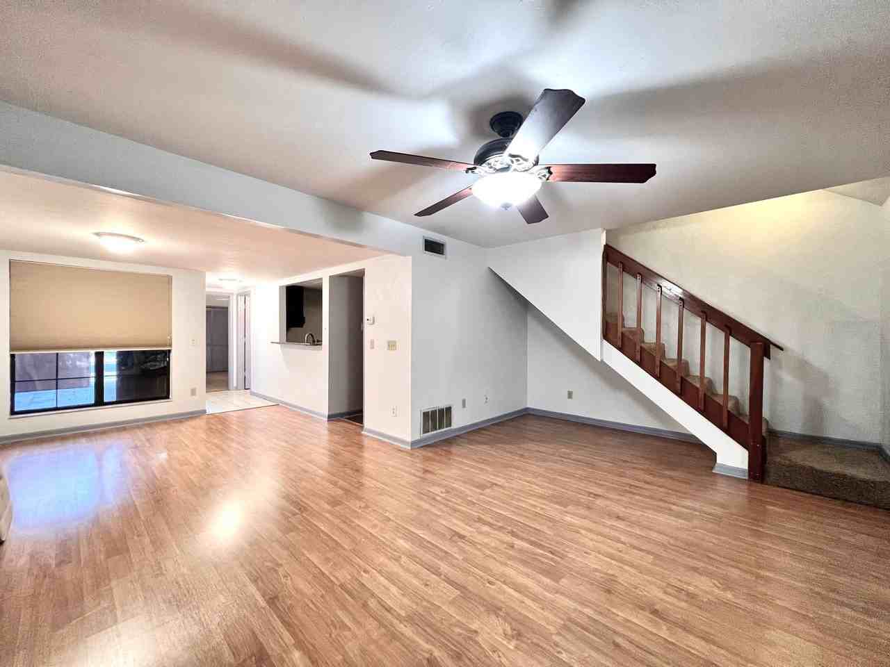 5830 Southwest 9th Place - Photo 2 of 19