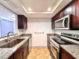 featured image of 5830 Sw 9th Pl