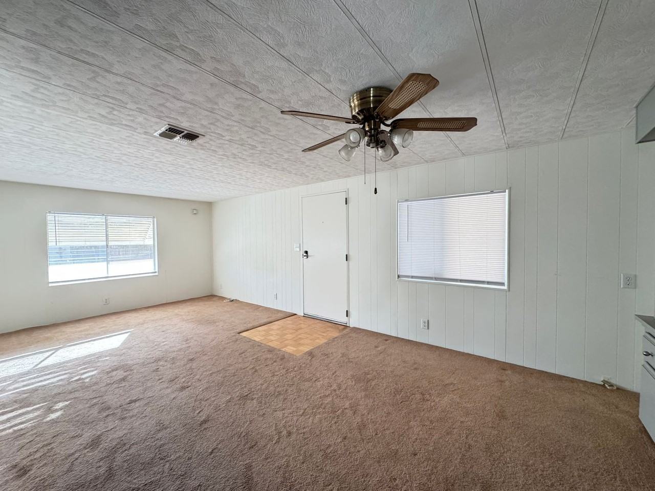 2136 Whitewater Dr - Photo 7 of 20