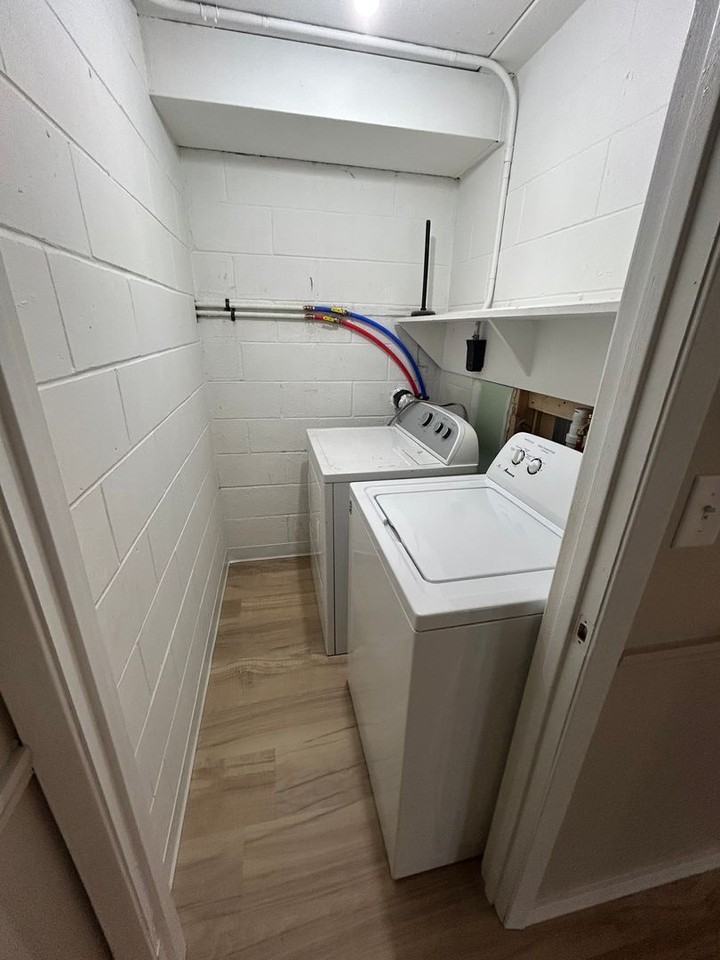 513 Washington Street - Photo 4 of 10