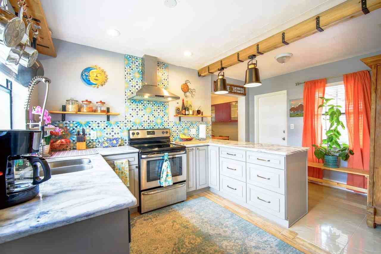 1505 Northwest 7th Terrace - Photo 4 of 20