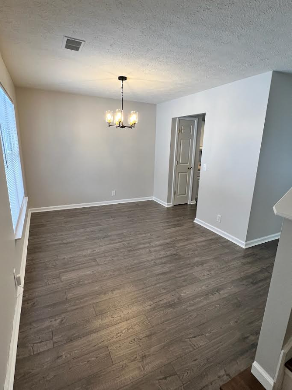 2809 Summer Hollow Ln - Photo 2 of 12