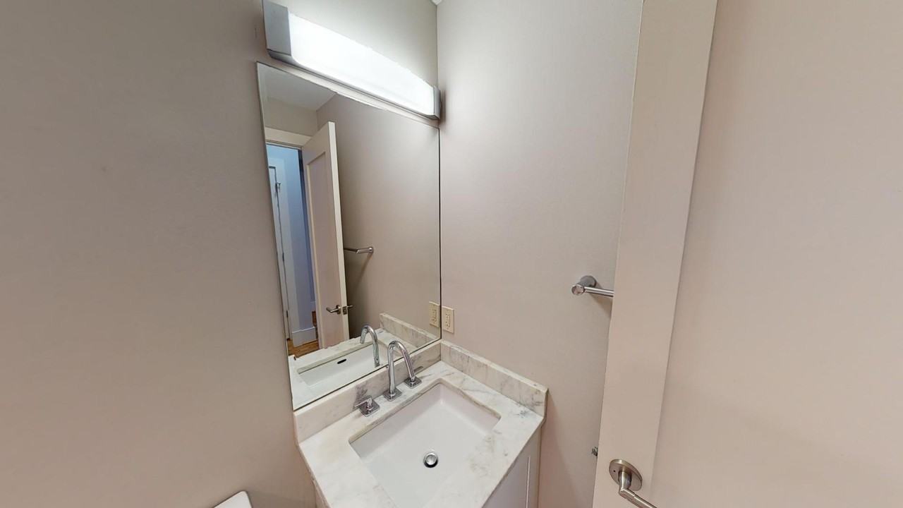 1505 9th St Nw #1 - Photo 6 of 15