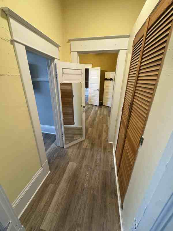 138 Sunset Drive North #2 - Photo 3 of 9