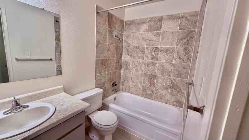 4890 North Backer Avenue - Photo 3 of 20