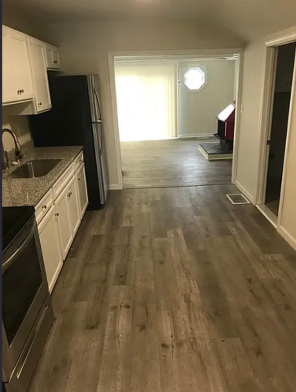 3 Flagg Road - Photo 2 of 11