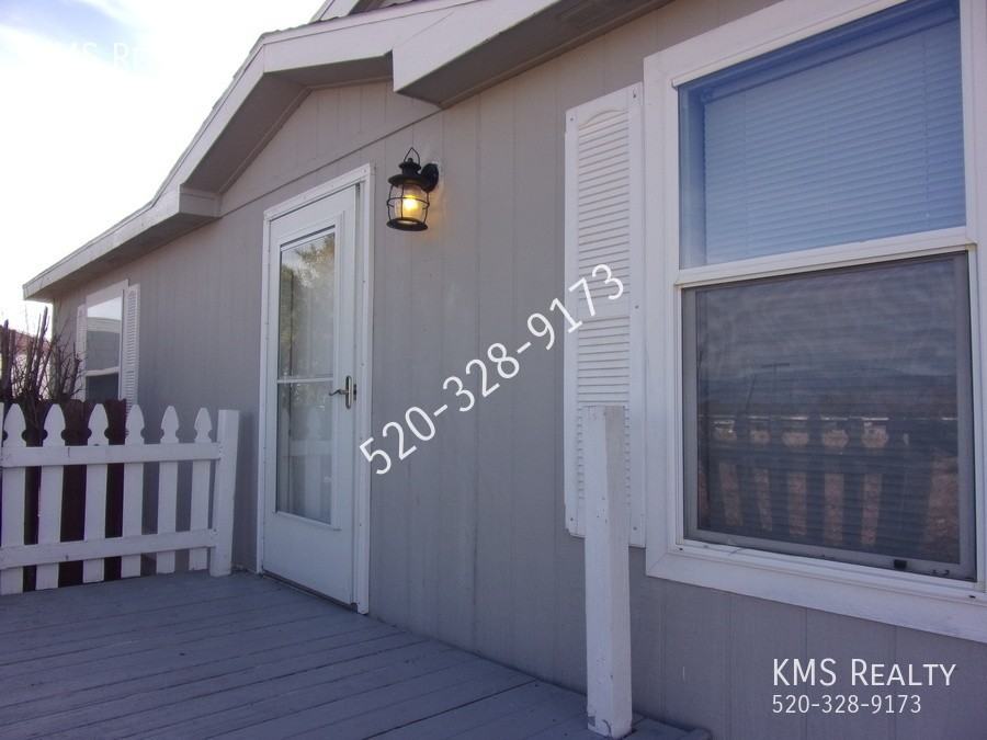 5737 S Jones Ave - Photo 2 of 38