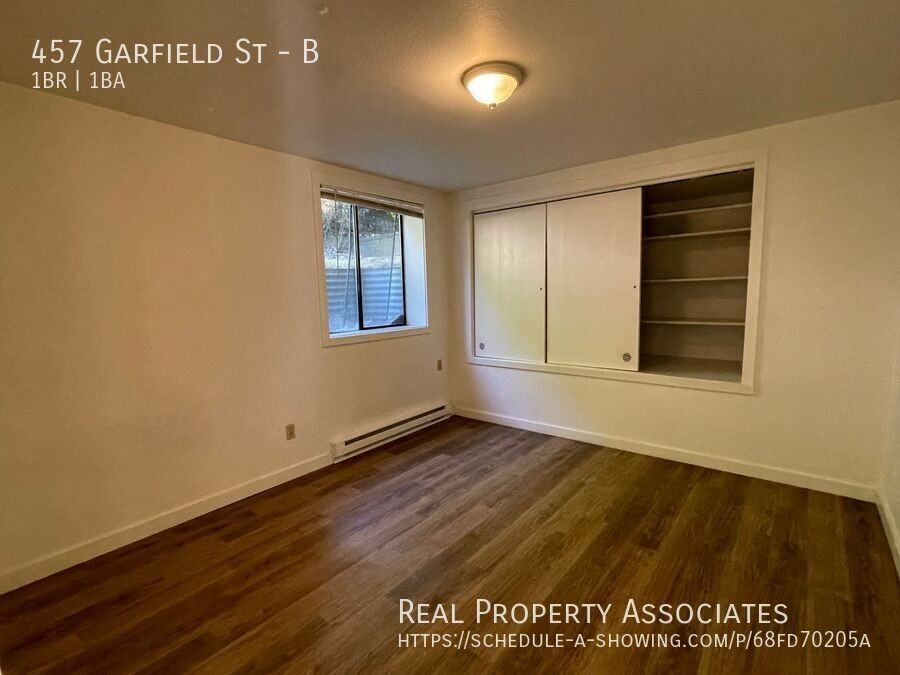 457 Garfield Street #B - Photo 2 of 8