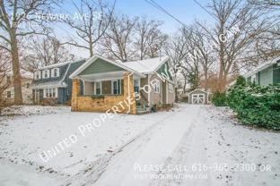 1926 Newark Ave Se - Photo 1 of 1