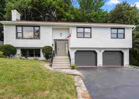 featured image of 23 Whitten St