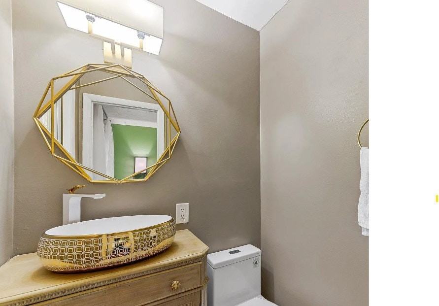 109 Wicklow Drive - Photo 3 of 8