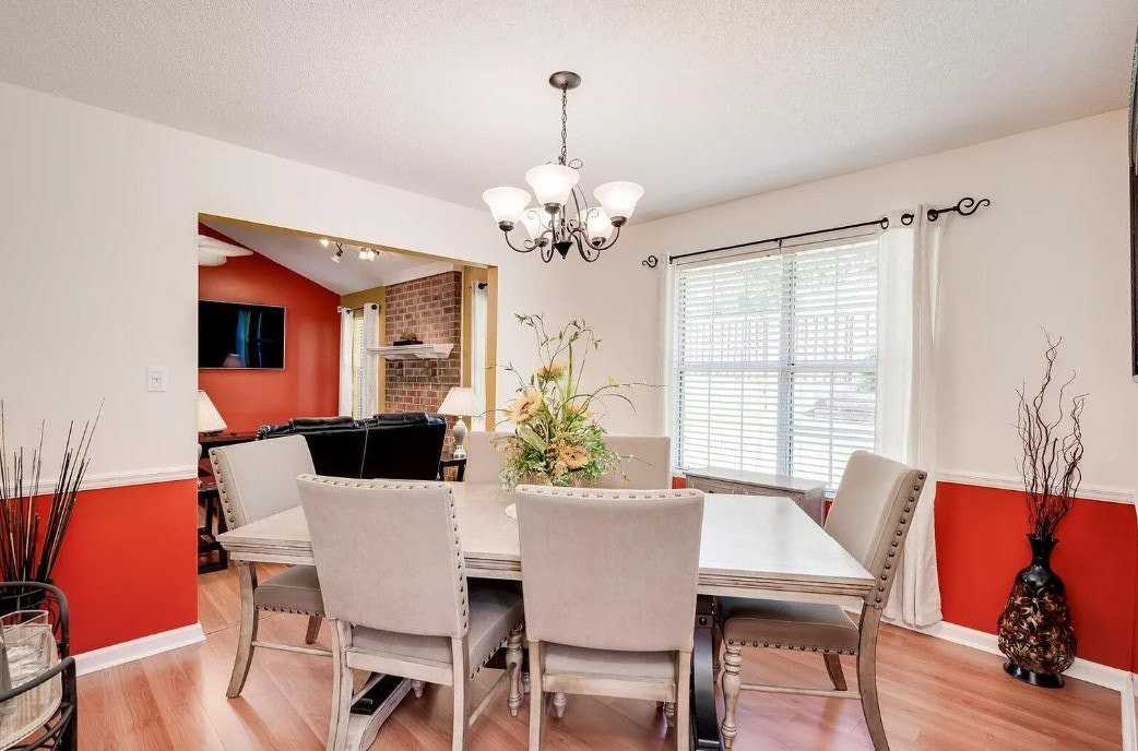 250 Lafayette Drive - Photo 3 of 7