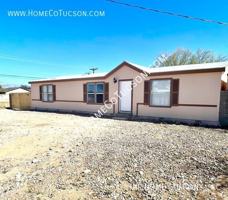 featured image of 5717 S Stewart Blvd