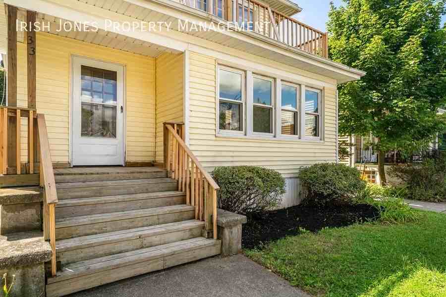 33 Harding Road - Photo 2 of 25