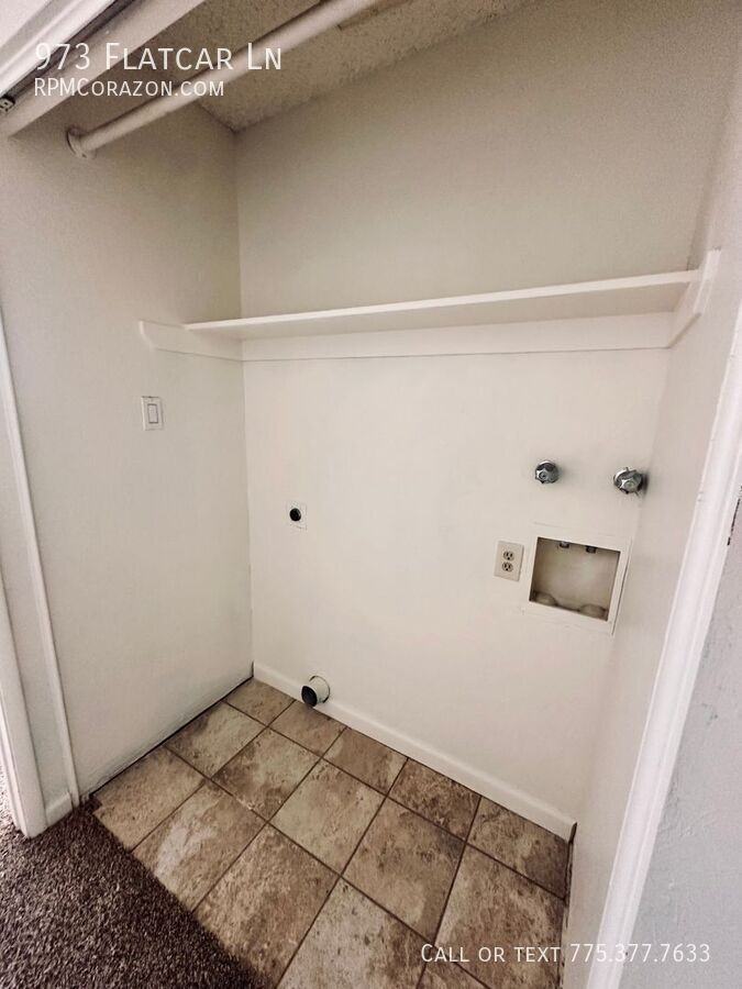 973 Flatcar Lane - Photo 7 of 16