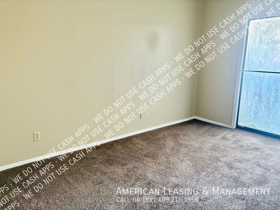 2120 Pearl Street ##105 - Photo 2 of 2