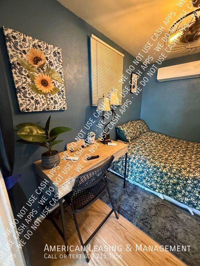 803 Markus Ave #B - Photo 5 of 19