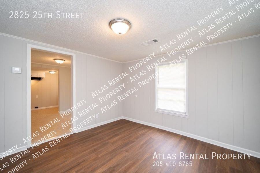 2825 25th St - Photo 6 of 17