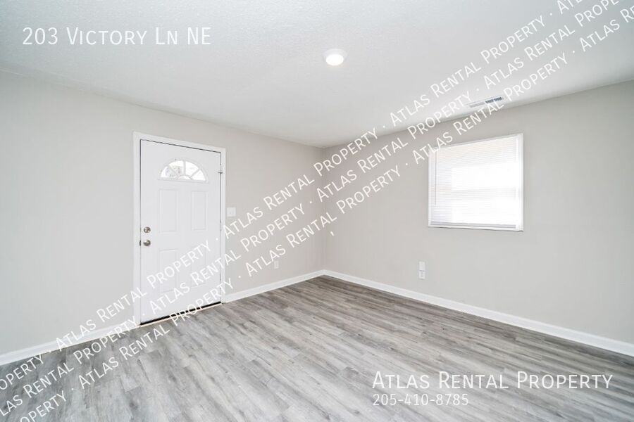 203 Victory Ln Ne - Photo 5 of 19