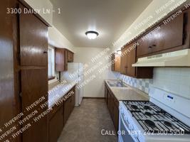 featured image of 3300 Daisy Ln #1