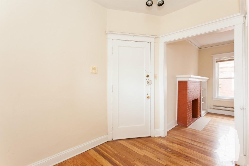 4421 N Wolcott Ave #A3 - Photo 5 of 10