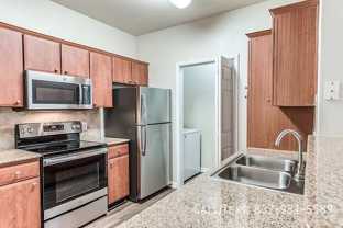 Dulles Ave #SBKE1 - Photo 1 of 1