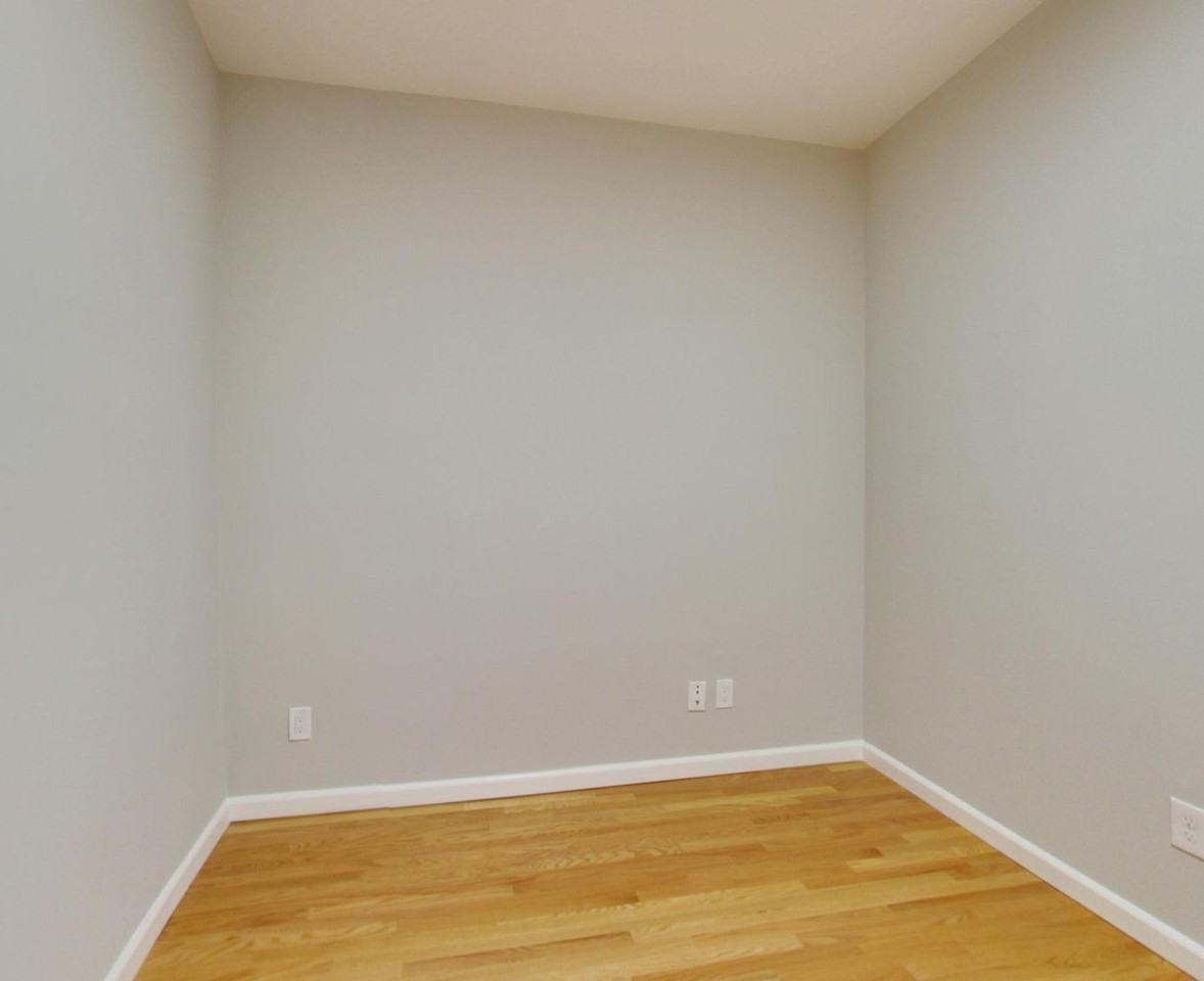 1012 Masonic Ave #2 - Photo 3 of 33