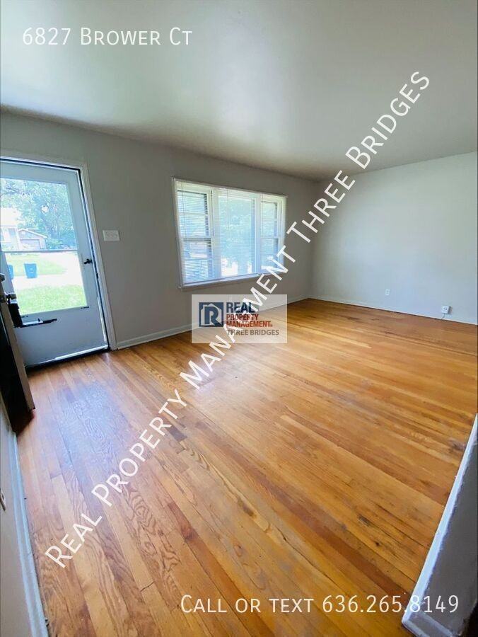 6827 Brower Ct - Photo 2 of 13