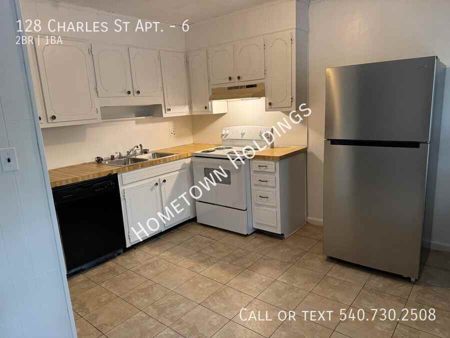 128 Charles St #6 - Photo 4 of 8