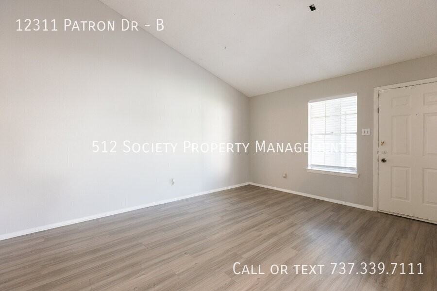 12311 Patron Dr #B - Photo 6 of 13