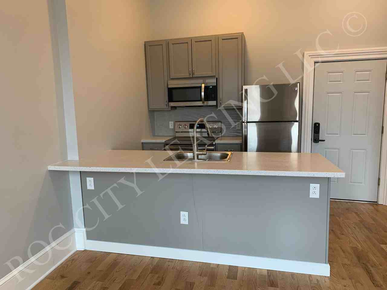 155 State St #02SERIES - Photo 2 of 8