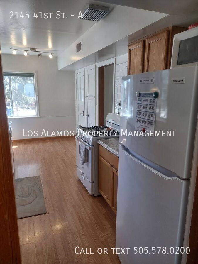 2145 41st Street #A - Photo 2 of 23