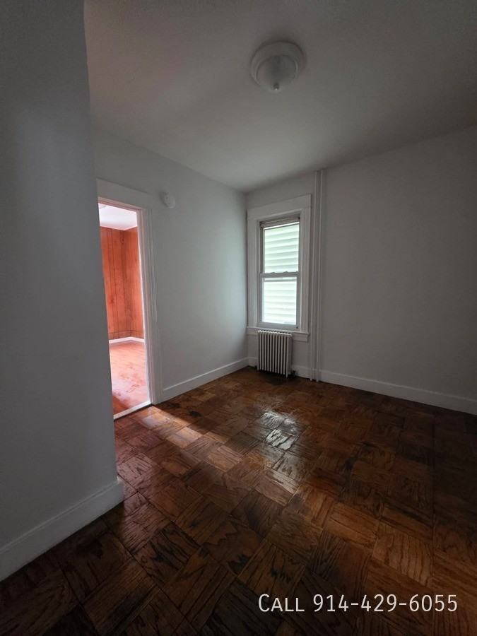 143 Voss Ave - Photo 7 of 9