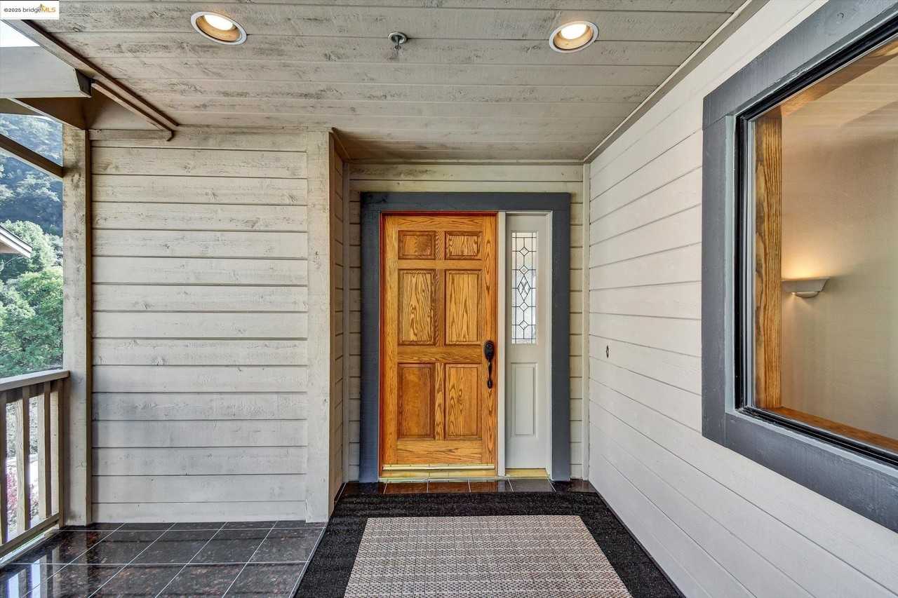 616 Gravatt Dr - Photo 2 of 46