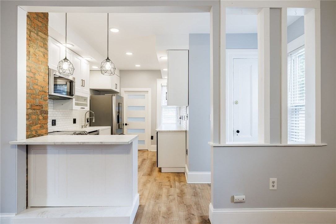 222 Gregory St - Photo 7 of 19