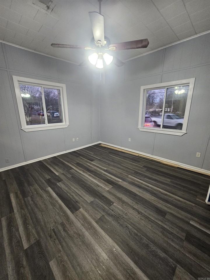 603 South 1st Street - Photo 3 of 19